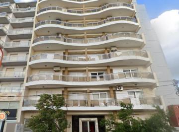 Departamento · 2 Dormitorios · 2 Cocheras · Semipiso en Monte Hermoso