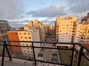 Departamento · 75m² · 3 Ambientes · Alquiler Departamento 3 con Dependencia Balcon La Perla