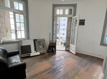 Departamento · 15m² · 1 Ambiente · Alquilo Oficina con Balcon - Centro