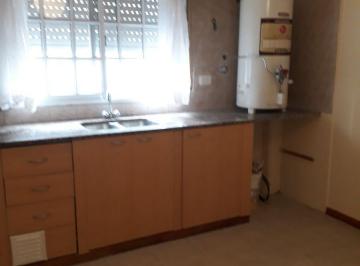 Departamento de 2 ambientes, Quilmes · Alquiler Departamento 2 Ambientes en Bernal Centro