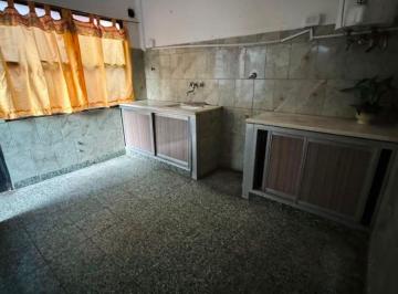 PH de 3 ambientes, La Matanza · Departamento en Alquiler Isidro Casanova