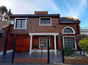 Casa · 200m² · 4 Ambientes · 2 Cocheras · Casa en Venta - Ituzaingó Sur - Gelpi Al 1100