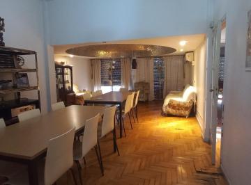 Casa · 100m² · 4 Ambientes · Casa en Villa Raffo