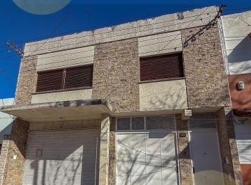 Casa · 259m² · 8 Ambientes · Venta en Bloque de Casa 2 Dorm. Local Departamento | La Plata
