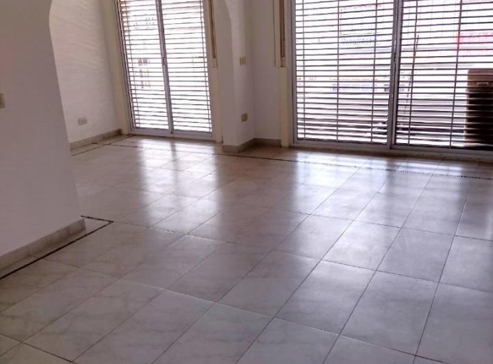Departamento de 4 Ambientes C/dep.