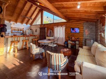 Casa · 82m² · 4 Ambientes · 2 Cocheras · Venta Casa de 80 m² Cubiertos Sobre un Lote de 200 m², en San Martin de Los Andes, Huihui 354.