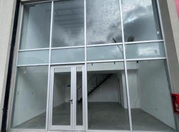 Local comercial de 2 ambientes, La Plata · Local en Alquiler en Centro de Villa Elisa – 55 m² con Entrepiso