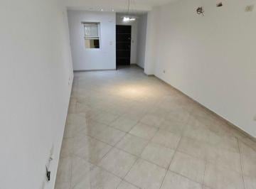 Departamento en Venta de 4 ambientes Centro · Excelente Departamento con Pileta en Pleno Centro de Resistencia