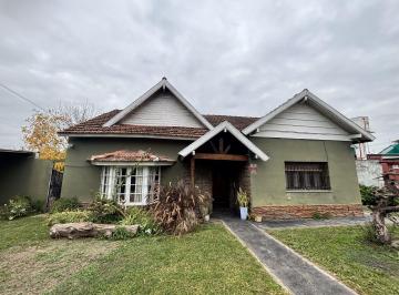 DEH-DEH-772_2 · Chalet 2 Dorm. Sobre Lote 1000 M²!
