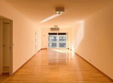 Departamento · 119m² · 4 Ambientes · Alquiler en Recoleta