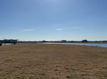 Terreno · 1058m² · Lote Al Lago en Venta en Amarras - Puertos