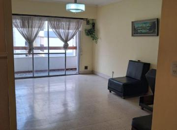 Departamento de 2 ambientes, Mar del Plata · Depto 2 Ambientes Al Frente con Balcón | Zona Plaza Colón - Calle Lamadrid