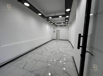 Local comercial · 29m² · Local Comercial a La Calle - Totalmente Remodelado