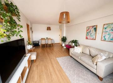Departamento de 4 ambientes, Floresta · Impecable Cuatro Ambientes en Floresta