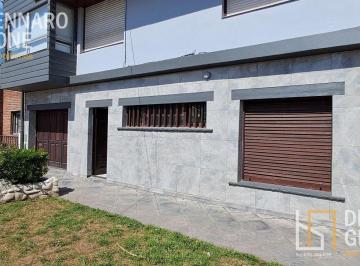 PH · 73m² · 3 Ambientes · 1 Cochera · PH - San Cayetano