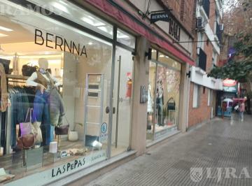 Local comercial · 70m² · Local en Alquiler