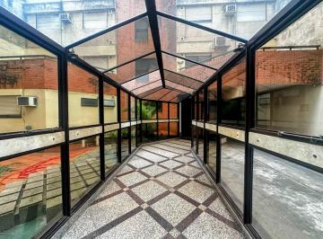 Departamento · 50m² · 3 Ambientes · 1 Cochera · Venta - Departamento 1 Dormitorio - Cochera y Baulera - Centro