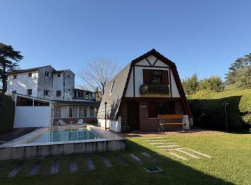 Casa de 3 ambientes, Esteban Echeverría · Excelente Casa en Barrio de Casas Quintas!