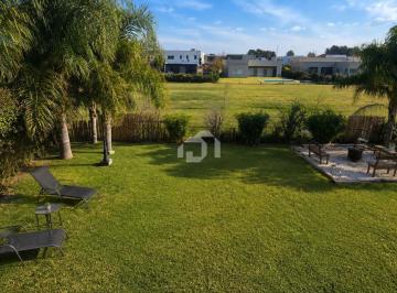 Casa · 325m² · 7 Ambientes · 4 Cocheras · Casa en Venta en Altos de Campo Grande, Pilar, G. B. a. Zona Norte