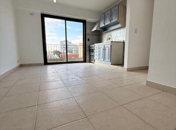 Departamento de 3 ambientes, Hurlingham · Alquiler Departamento de 65 m² con 2 Dorm. en Villa Tesei