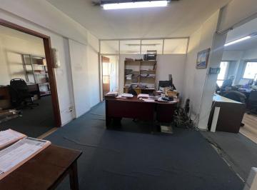 Oficina comercial · 31m² · Venta Oficina Av Belgrano Baño Propio Seguridad 24