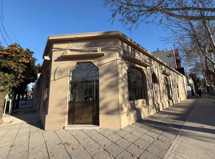 Local comercial · 106m² · 2 Ambientes