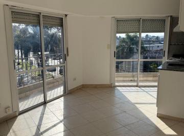 Departamento de 2 ambientes, Hurlingham · Alquiler Departamento de 45 m² con 1 Dormitorio en Villa Tesei