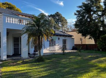 Quinta vacacional · 361m² · 5 Ambientes · 2 Cocheras · Casa Quinta en Villa California