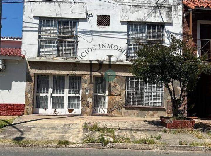 Casa · 153m² · 4 Ambientes · 1 Cochera