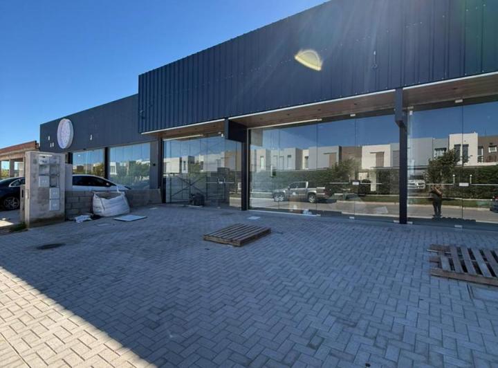 Local comercial · 121m² · 3 Ambientes