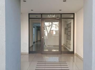 Departamento de 2 ambientes, La Plata · Departamento en Alquiler a m de Calle 12