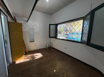 Casa · 145m² · 8 Ambientes · Venta Oficina en Belgrano en Construcción