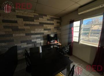 Casa · 220m² · 6 Ambientes · 1 Cochera · Casa en Cipolletti