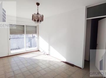 Departamento · 57m² · 3 Ambientes · Alquiler Depto 3 Amb 3er Pisco Al Frente con Balcon y Lavadero