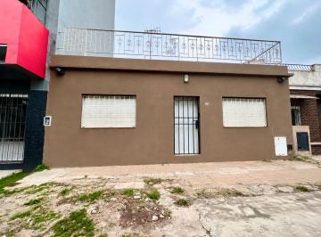 Casa de 3 ambientes, Tres de Febrero · Casa Ciudadela Lote Propio