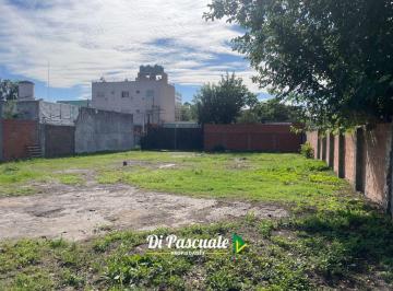 Terreno · 60m² · Alquiler Lote Terreno de 700 m² Ideal Deposito, Lavadero, Taller, Estacionamiento - Moreno Sur