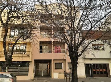 Departamento de 2 ambientes, La Plata · Departamento en Alquiler en 61 Entre 1 y 115