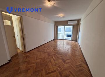Departamento · 88m² · 4 Ambientes · 1 Cochera · Av Belgrano 2400. Departamento de 4 Ambientes en Alquiler. Balvanera. con Cochera y Baulera