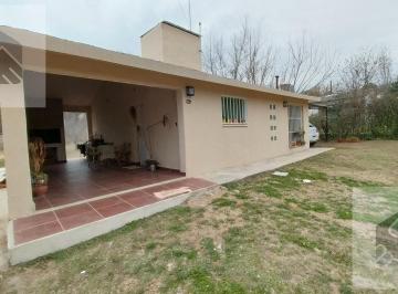 Casa · 86m² · 4 Ambientes · 1 Cochera · Venta Casa en Solares de Icho Cruz | 900 m² Parque | Salida Rápida a Córdoba