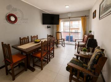 Departamento · 58m² · 3 Ambientes · Departamento 3 Ambientes con Balcon Saliente a La Calle