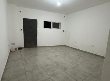 Casa · 2 Ambientes · Casa de 1 Dormitorio en B° Roque Saenz Peña