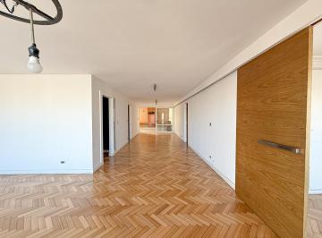 portada · Venta. Semipiso de 4 Dorm. Reciclado con Balcón y Cochera - Centro, Rosario.