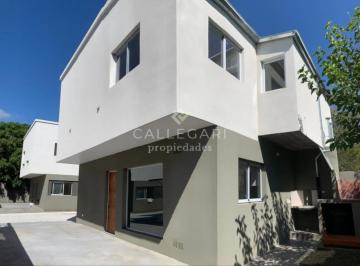 Departamento de 3 ambientes, Berazategui · Duplex 3 Ambientes con Cochera en Alquiler - Ranelagh