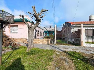 Casa · 350m² · 4 Ambientes · Oruro 69 Casa en Venta