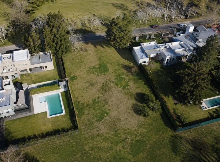 Terrenos en venta — RealXpertAI