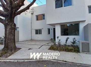 Casa · 156m² · 5 Ambientes · 2 Cocheras · Casa en Beccar 5 Ambientes a Estrenar en Barrio Semi Cerrado