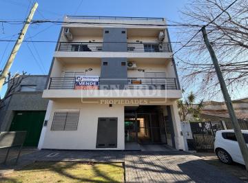 Departamento · 40m² · 2 Ambientes · 1 Cochera · Departamento en Chilavert
