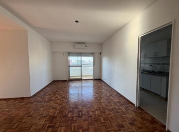 Departamento · 76m² · 4 Ambientes · 1 Cochera · Departamento en Colegiales