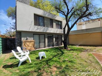 Casa de 4 ambientes, Córdoba · Arguello - Sinchi Roca 7600 * Hermosa Casa en Venta
