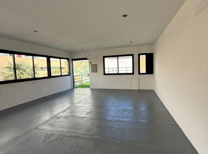 Oficina comercial · 110m² · 2 Ambientes